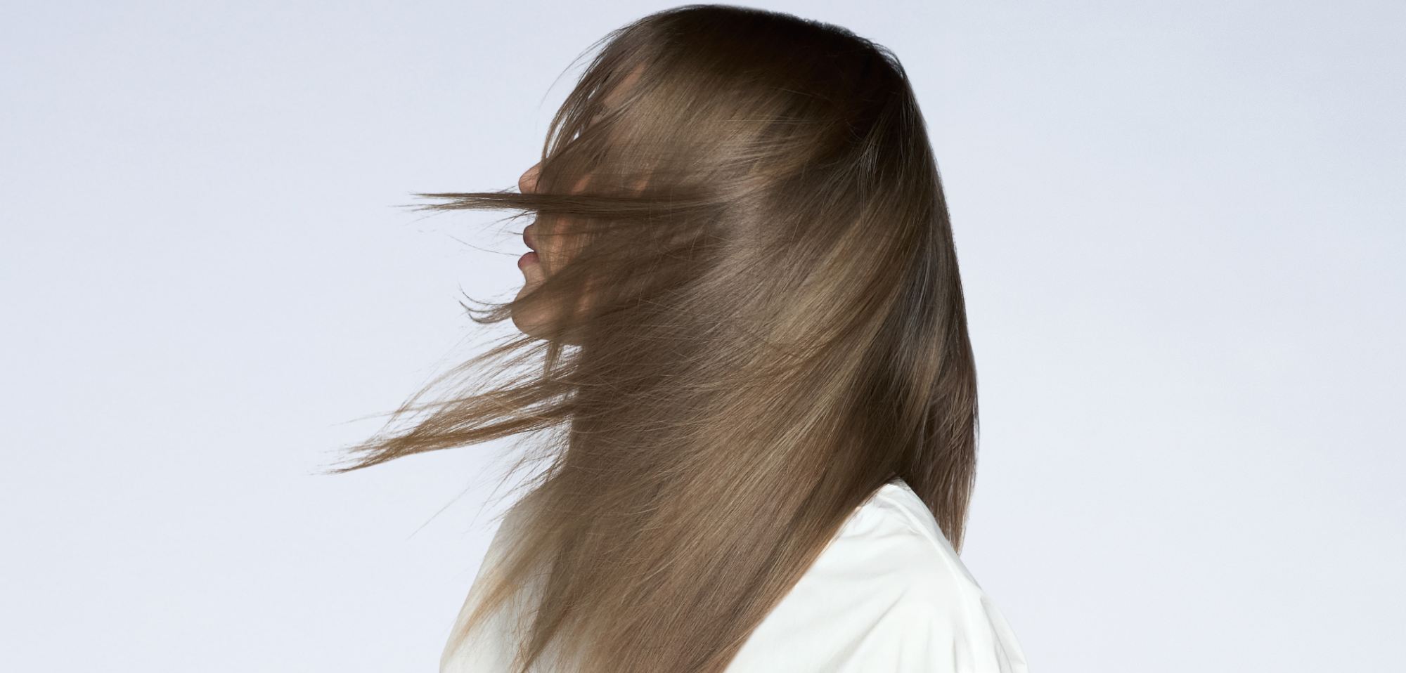Bronde Hair: The Low-Maintenance Hair Color Trend You Need to Try in 2026
