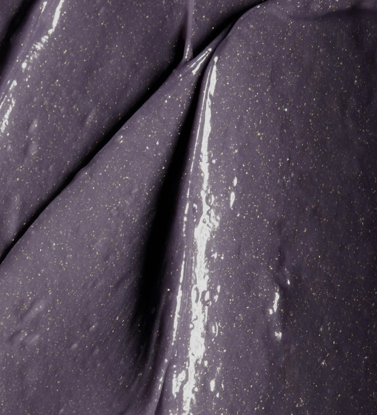 Closeup of XMONDO Color Slate Grey hair healing color